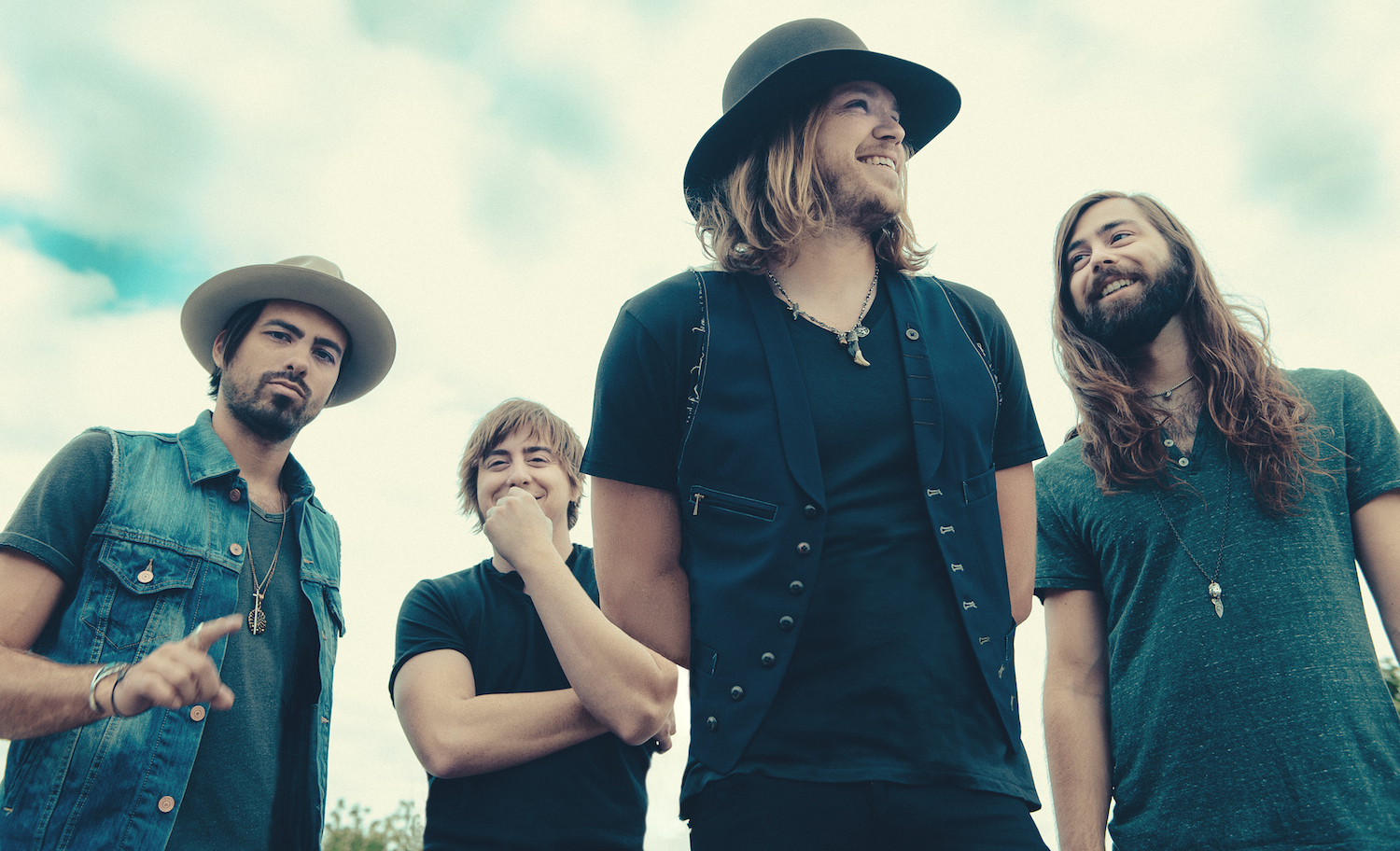 A Thousand Horses release video for new single ‘Travelin’ Man’!