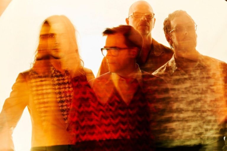 Weezer set to release new album ‘Pacific Daydream’