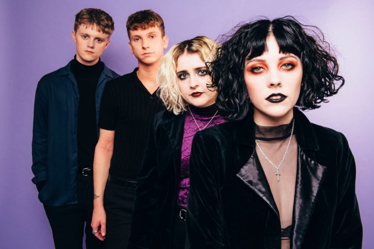 Pale Waves release new single ‘Eighteen’ and announce debut album ‘My Mind Makes Noises’
